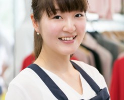 菅野エマさん