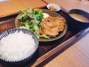 生姜焼き定食